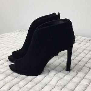 Black suede Nine West booties